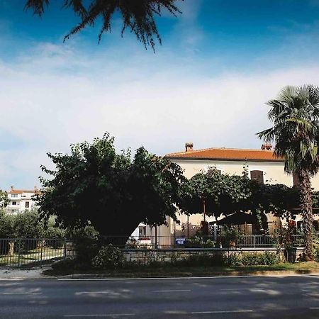 New Renovated Appartment Mauri Porec Bagian luar foto